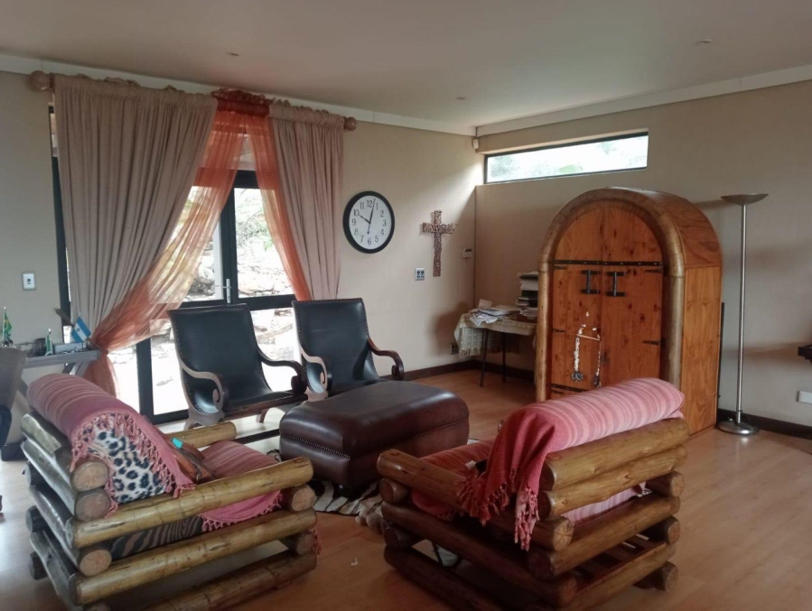 3 Bedroom Property for Sale in Safari Gardens North West